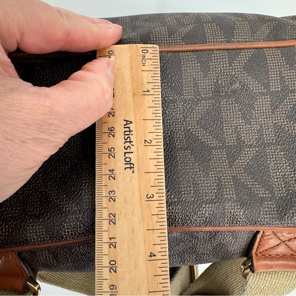 Michael Kors Jet Set Signature Backpack Brown - Picture 6 of 14